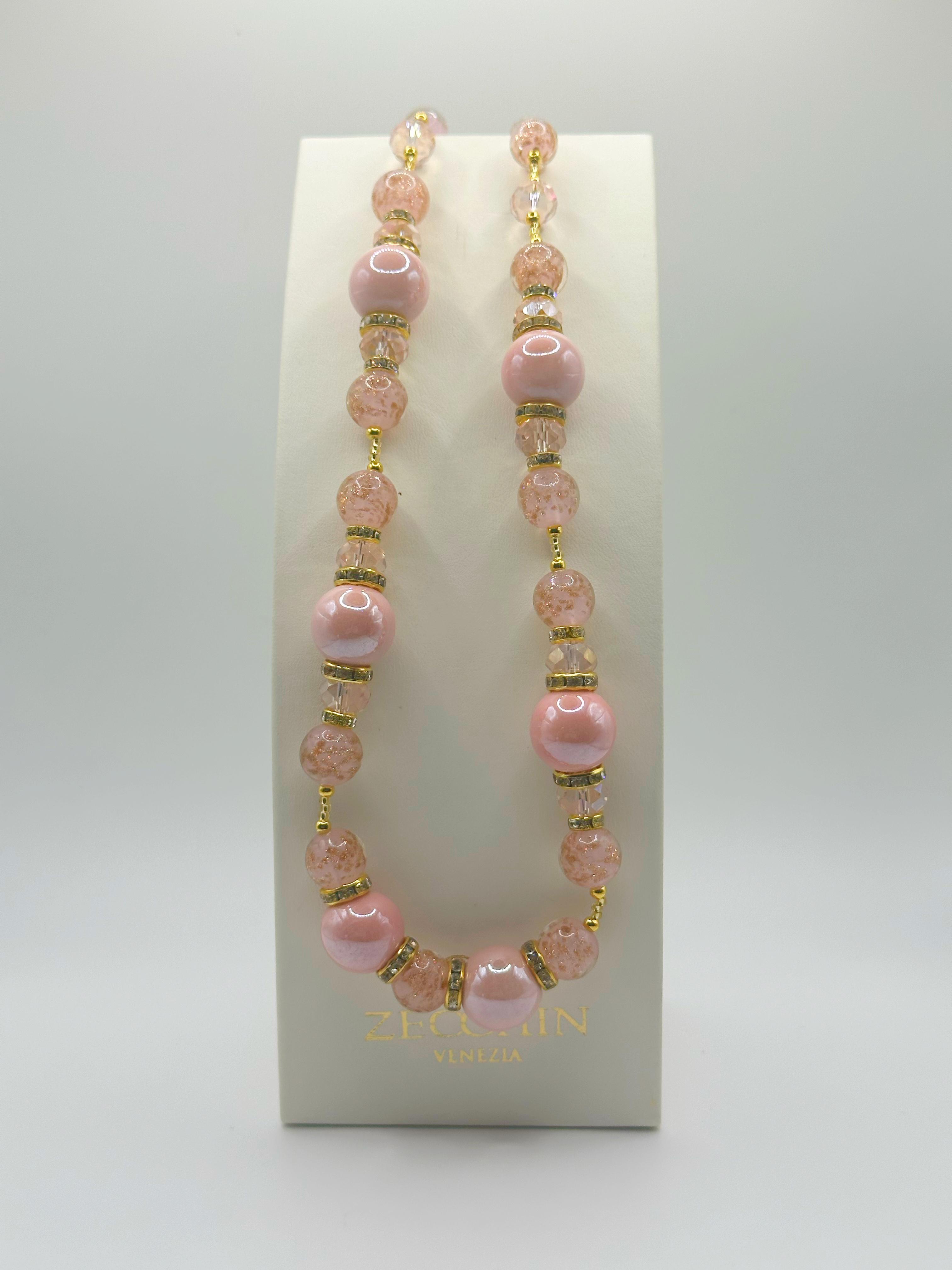 Collana Melissa con perle in vetro di Murano, colore rosa